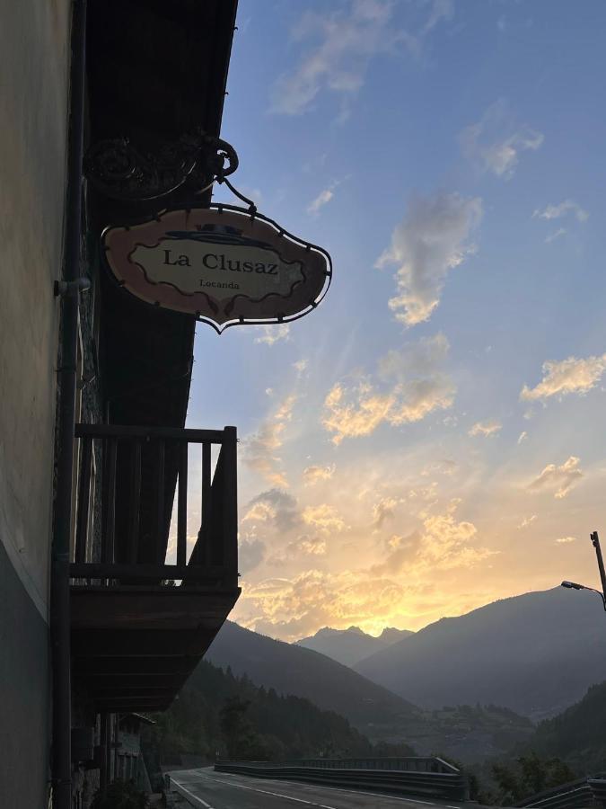 Locanda La Clusaz Gignod Bagian luar foto